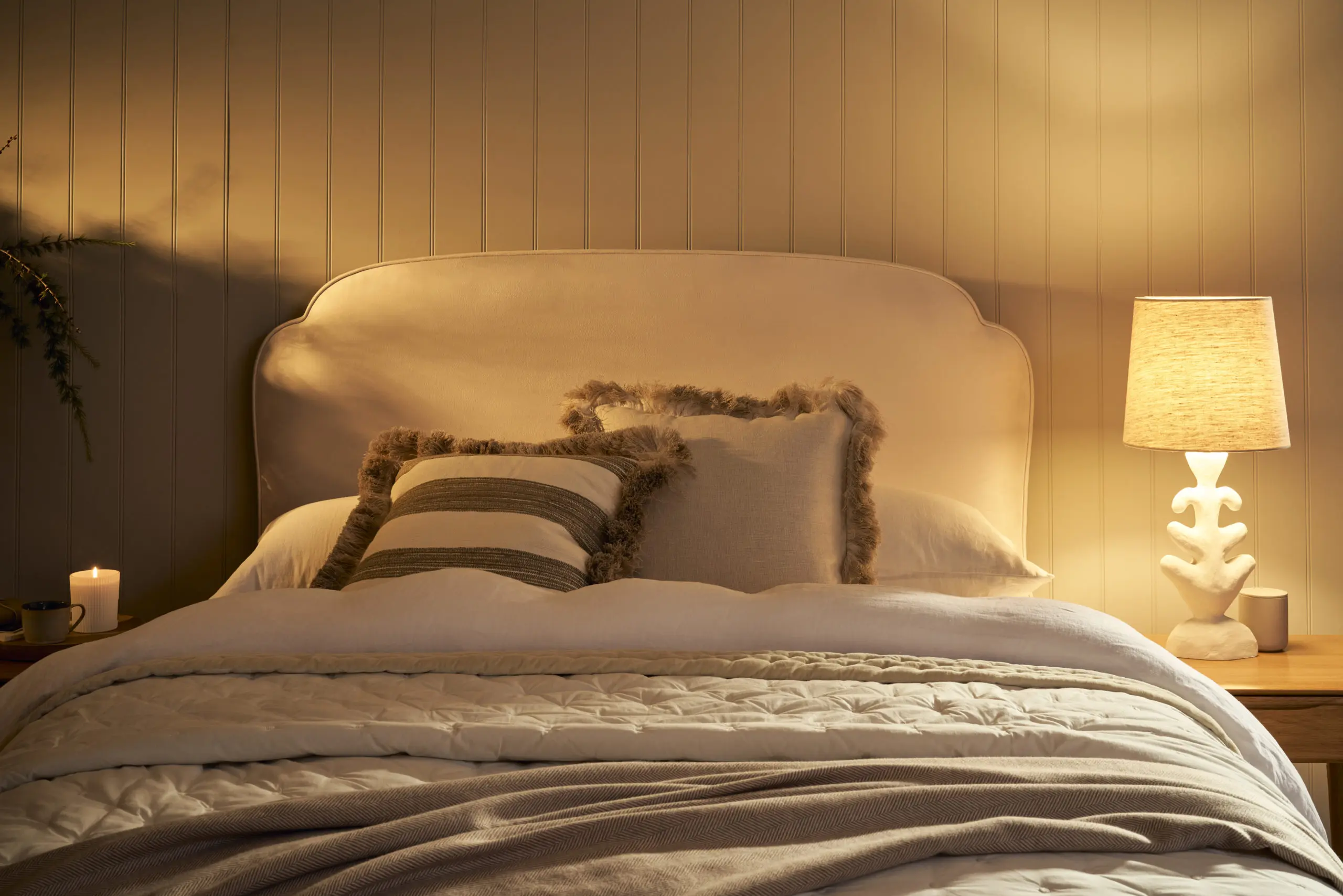 christmas_dressed_headboard-close-up_landscape-scaled