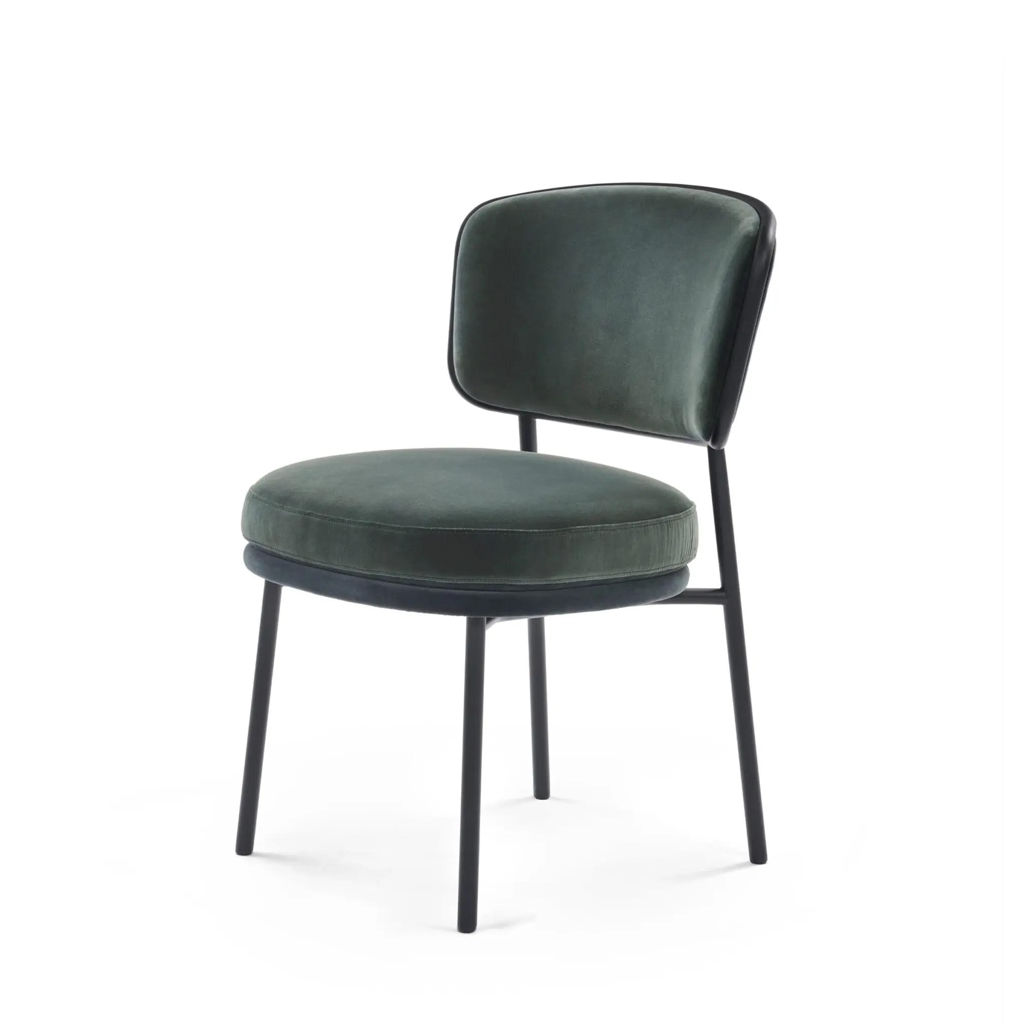 Aristo Chair aus hochwertigem Polyurethan und fein abgestimmter Polyesterwatte und mit Bezug aus Stoff