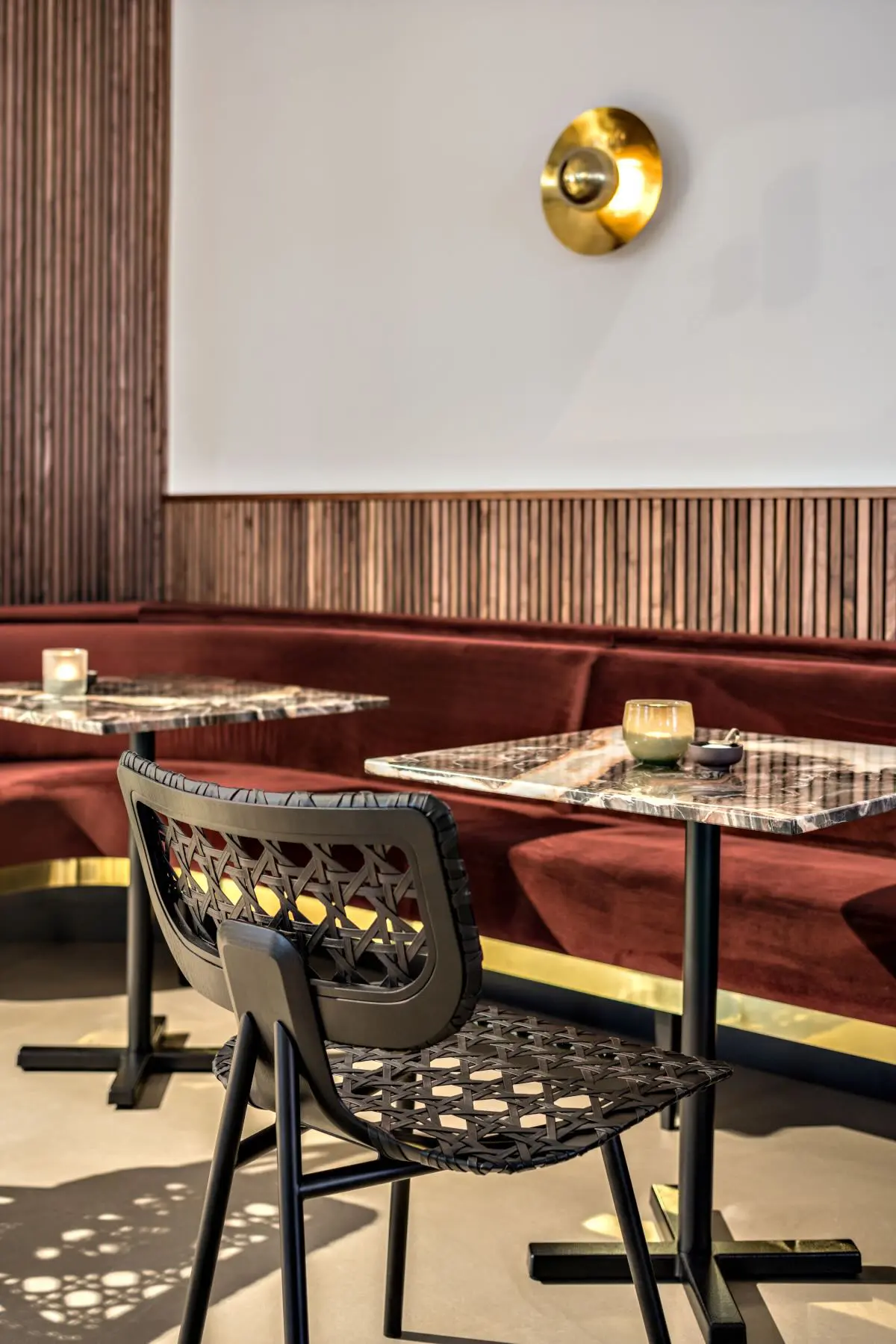 classicon-aerias-chair-cafe-detail-photo-hassos