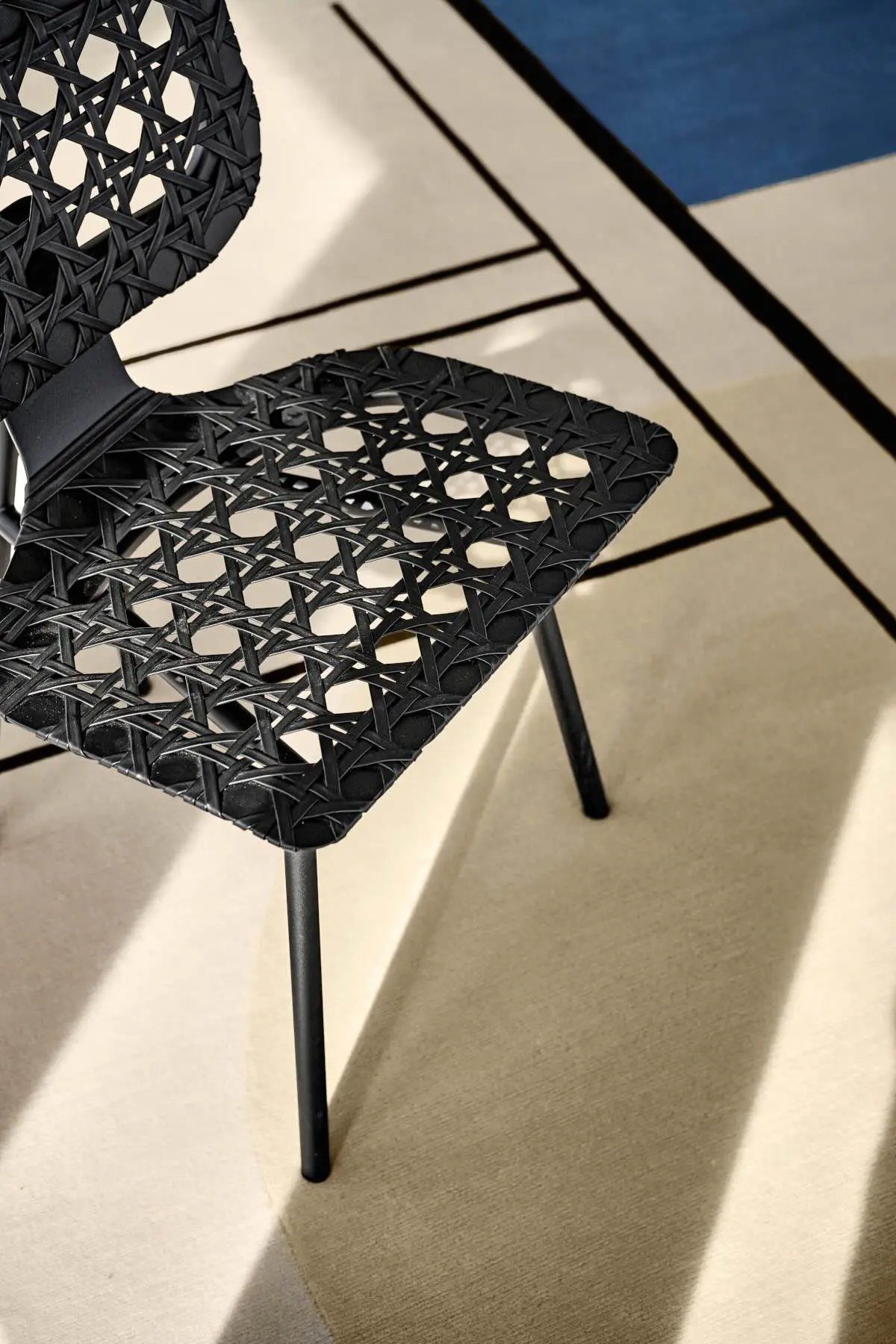 classicon-aerias-chair-de-stijl-rug-topview-photo-hassos