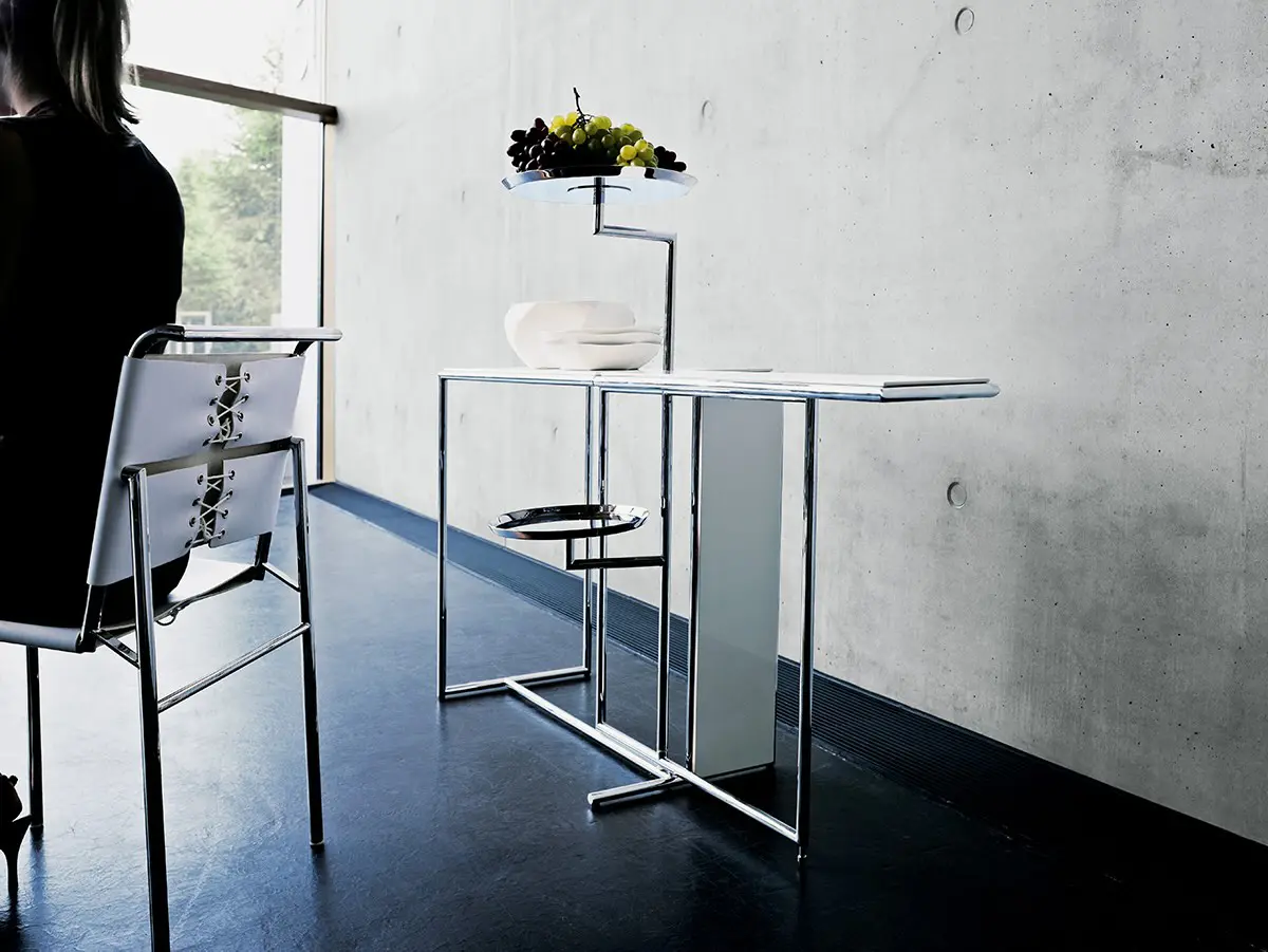 classicon-roquebrune-chair-rivoli-table-photo-seelen-kopie