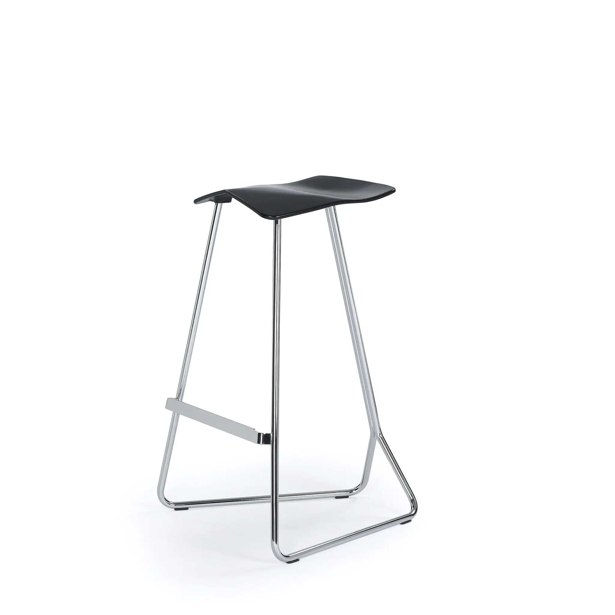 ClassiCon Triton Bar Stool Design-Barhocker mit Stahlgestell und ergonomischer Sitzschale