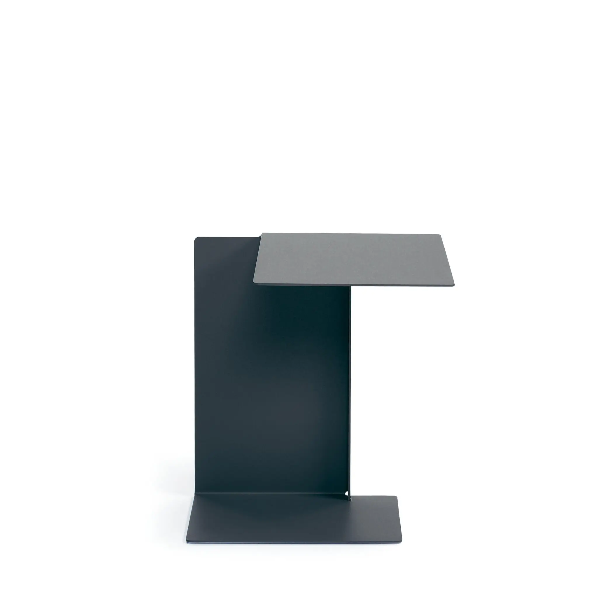 diana-b-side-table-design-beistelltisch-by-schlafkultur-lang-e-k-i