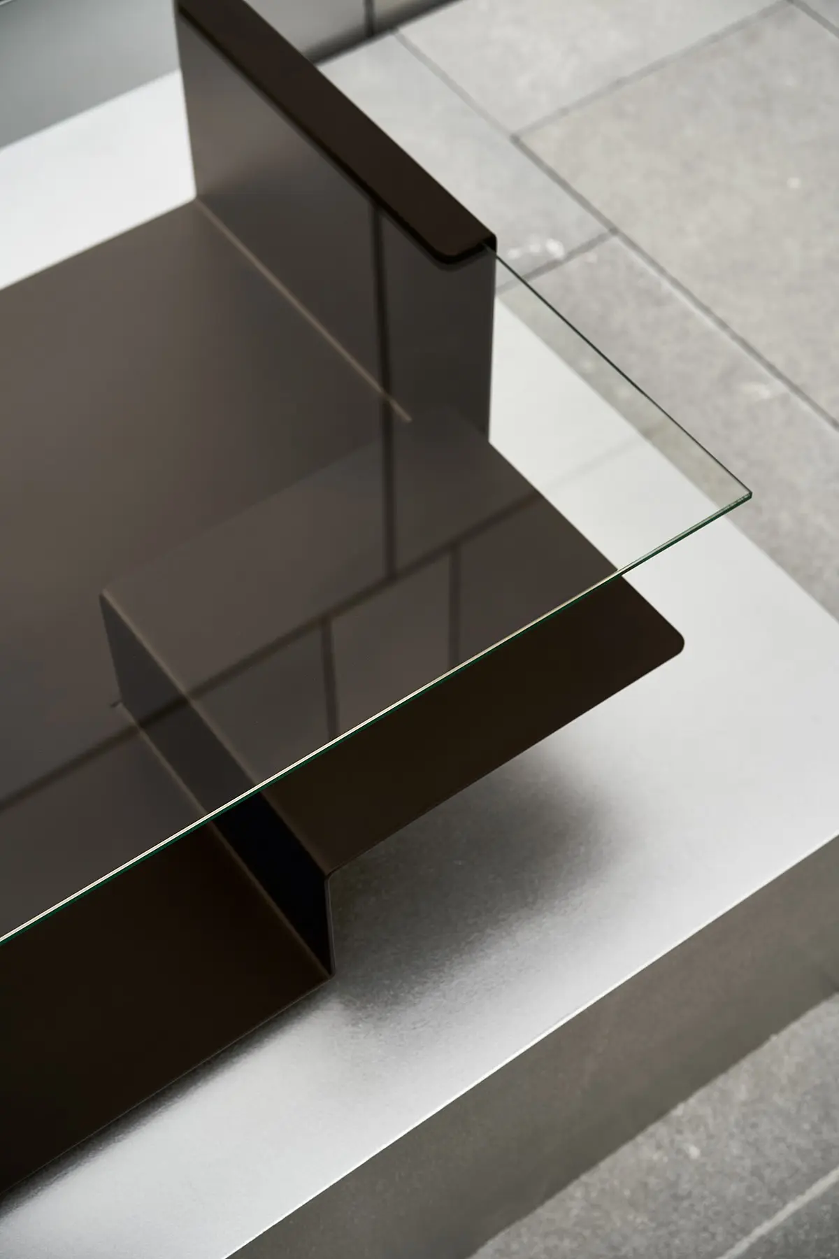 diana-d-coffee-table-design-tisch-by-schlafkultur-lang-e-k-vi