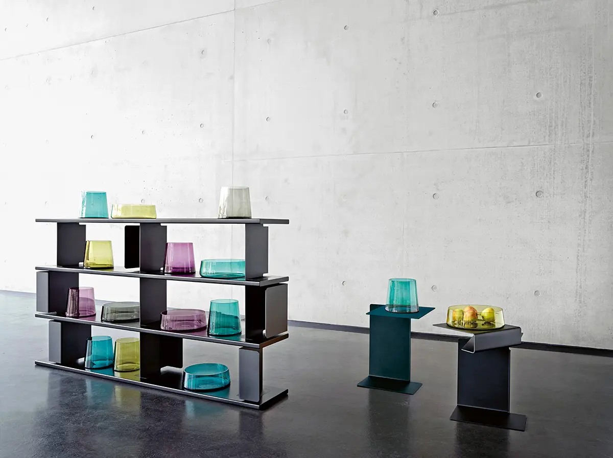 diana-e-side-table-design-tisch-drehbar-by-schlafkultur-lang-e-k-ii