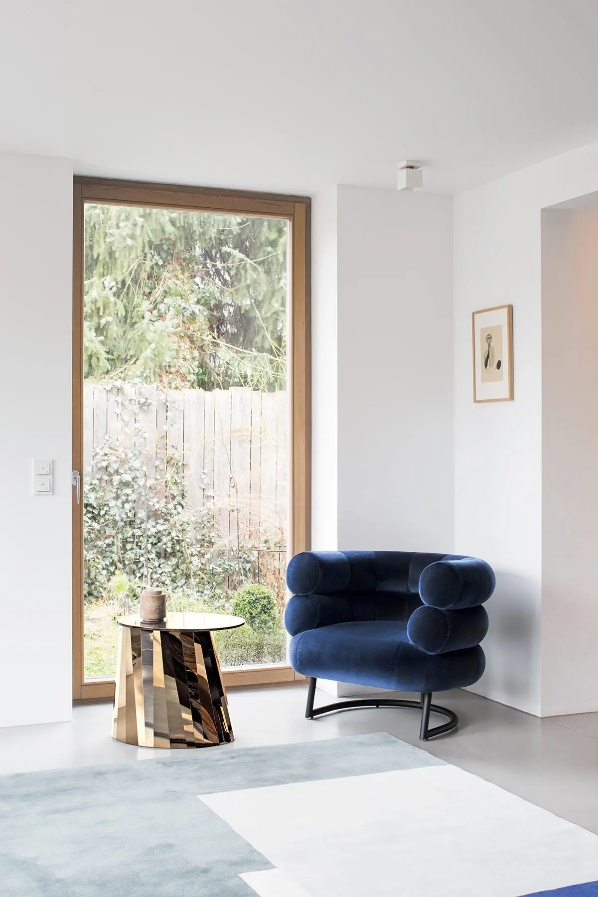 pli-side-table-low-design-tisch-aus-edelstahl-by-schlafkultur-lang-e-k-vi-2