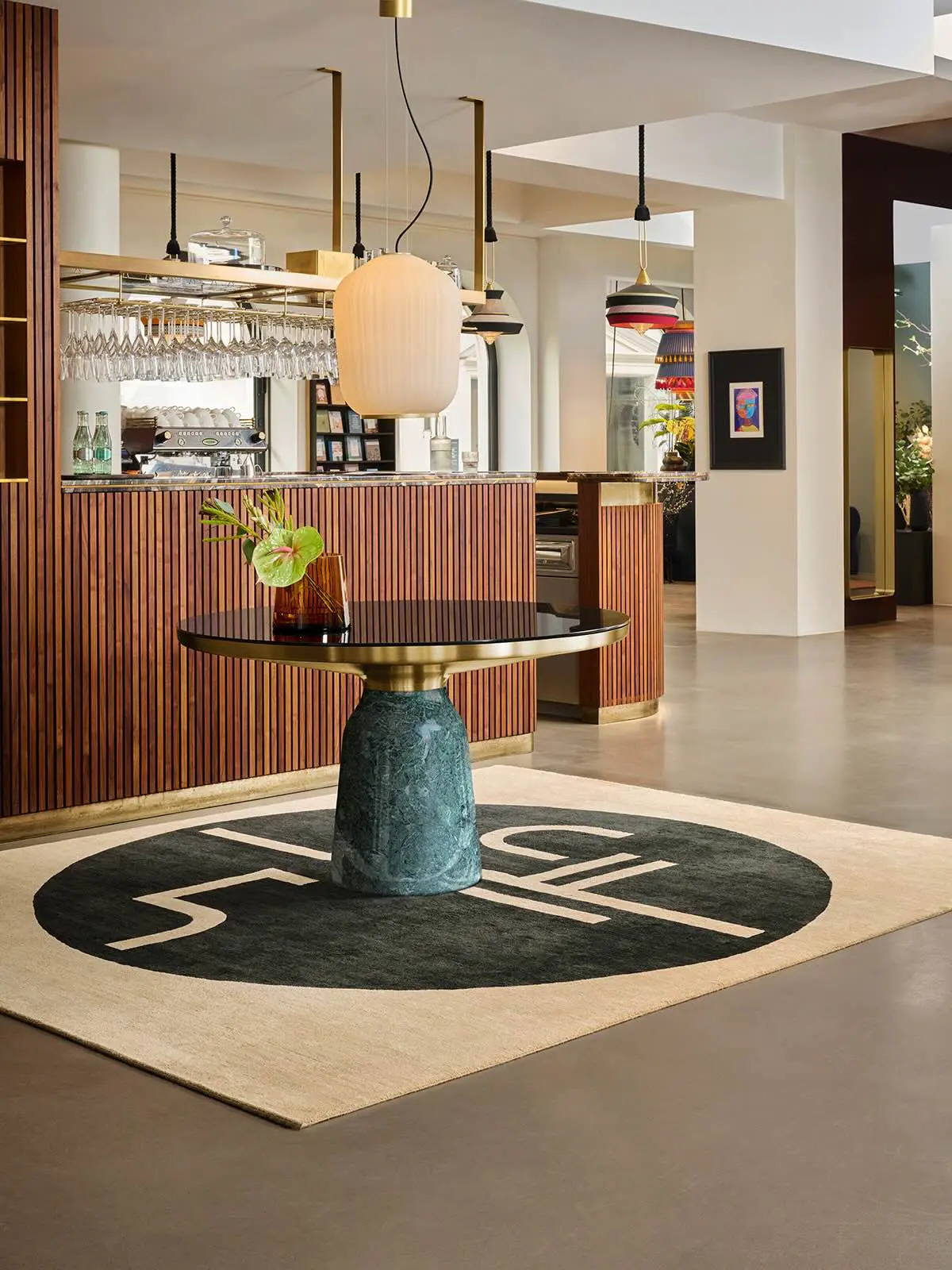 bell-dining-table-design-esstisch-aus-marmor-by-schlafkultur-lang-e-k-ix