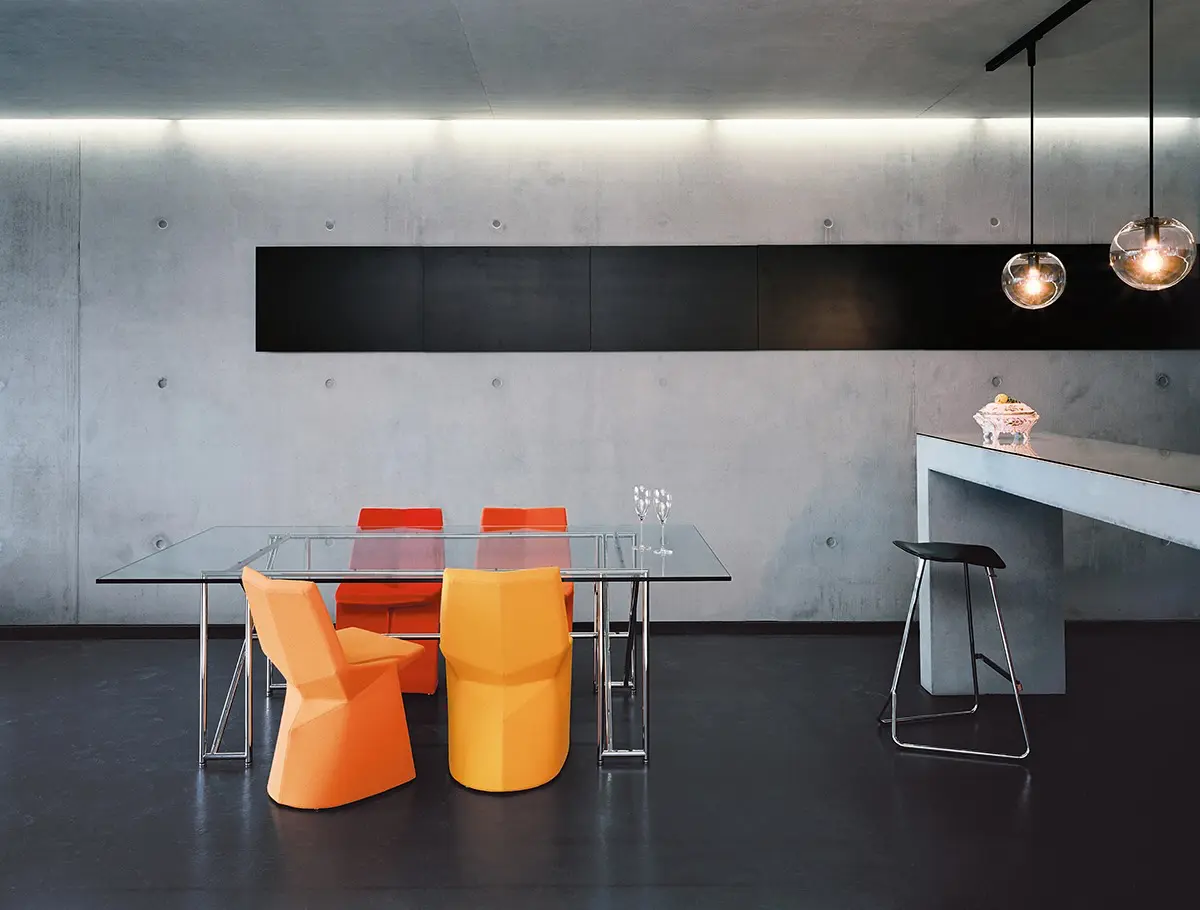 double-x-table-design-tisch-aus-kristallglas-by-schlafkultur-lang-e-k-v