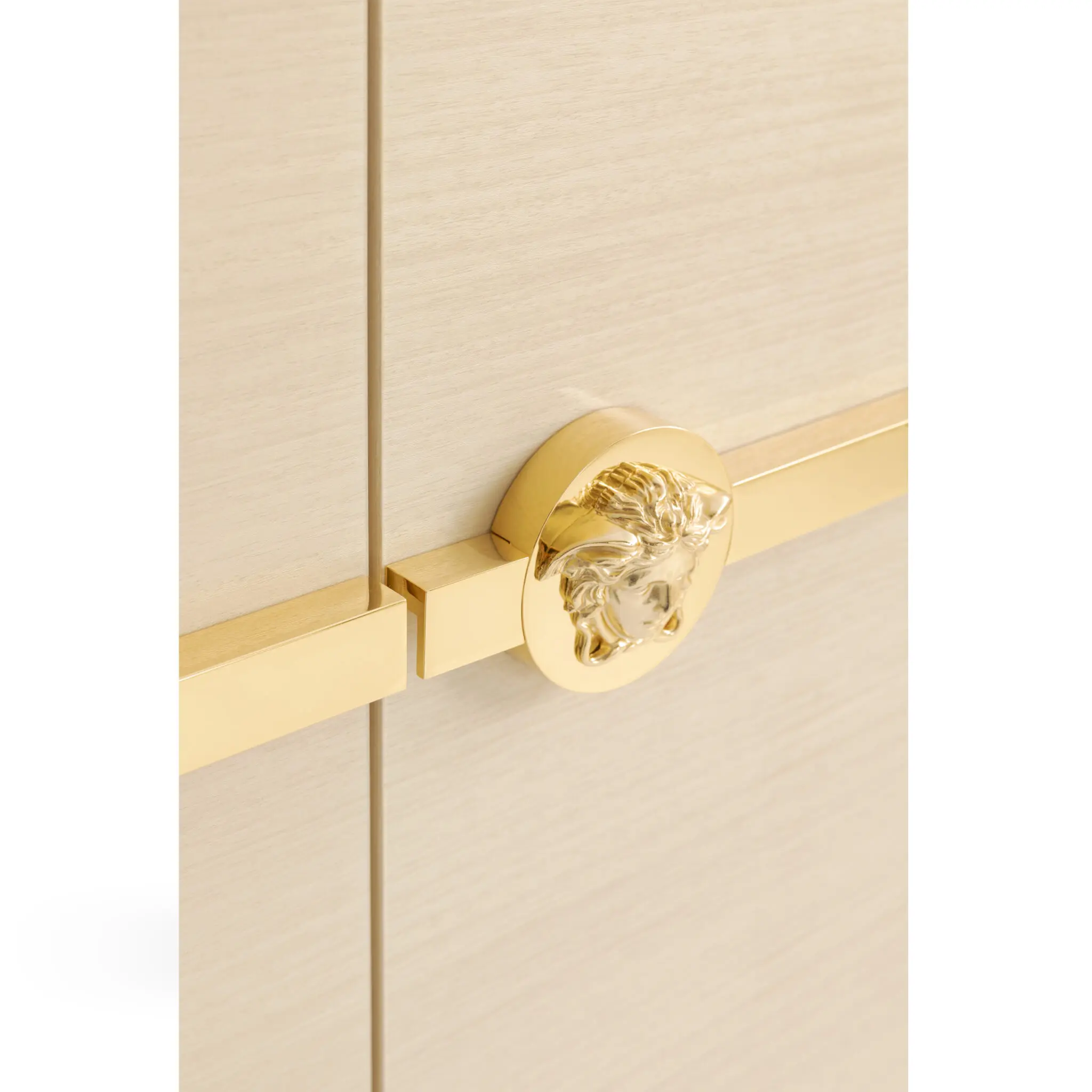 iconic-cabinet-by-schlafkultur-lang-e-k-vii