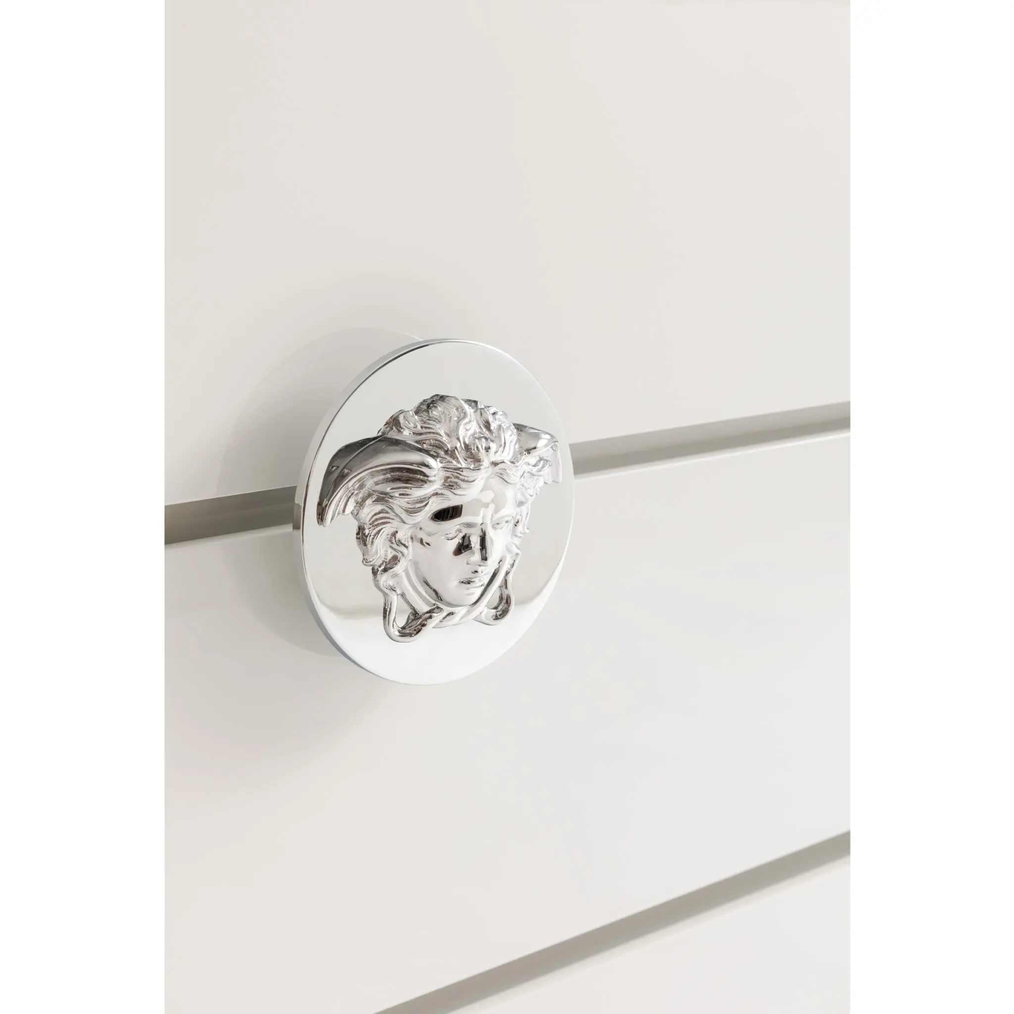 iconic-chest-of-drawers-by-schlafkultur-lang-e-k-iv