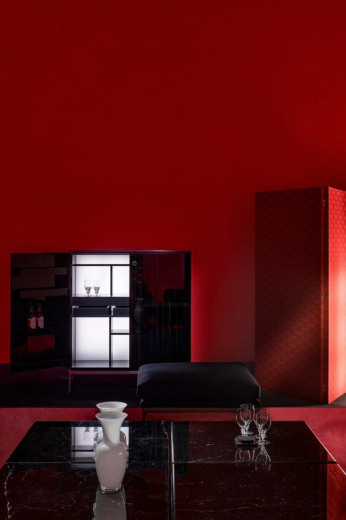 stiletto-bar-by-schlafkultur-lang-e-k-iv