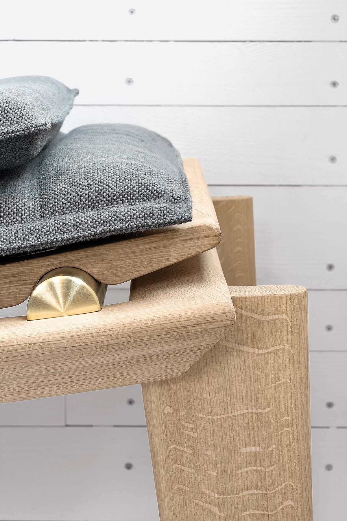 ulisse-daybed-design-tagesbett-eiche-grau-iii-by-schlafkulur-lang-e-k