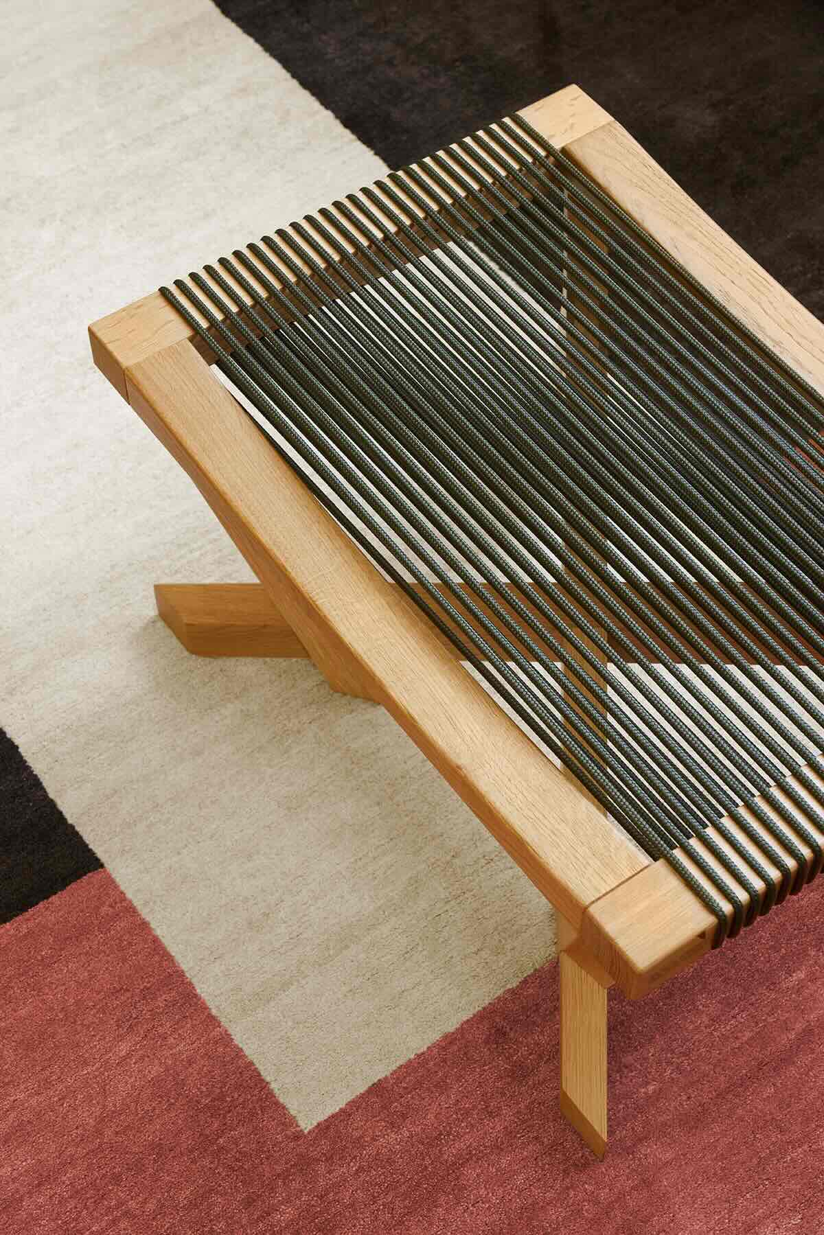 volkshaus-stool-design-hocker-eiche-v-by-schlafkultur-lang-e-k